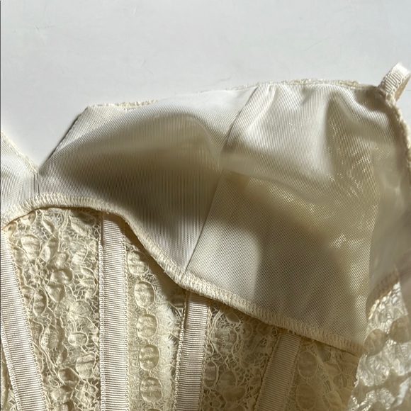 L’Academie Maxime Ivory Corset Top Sz XS - Picture 7 of 10